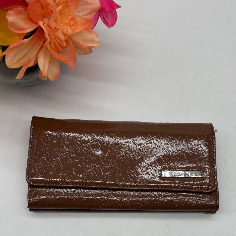 Kenneth Cole Brown Embossed Wallet